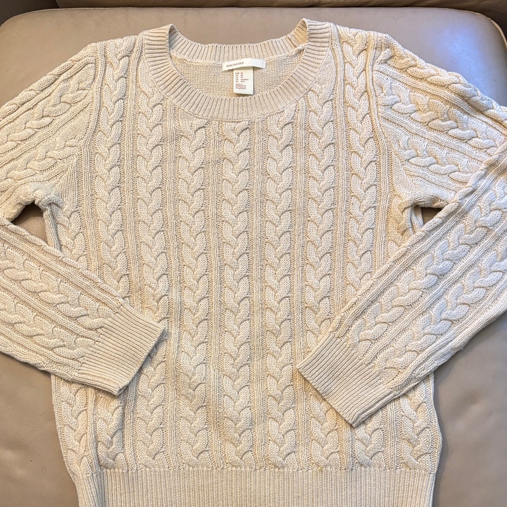 H&M Beige Cable Knit Crewneck Sweater